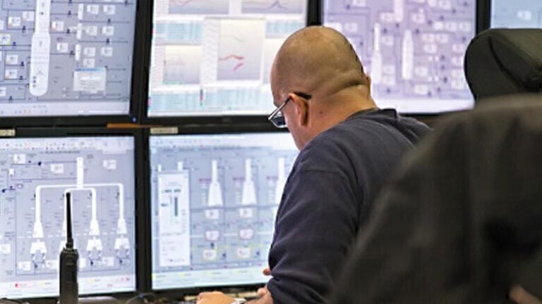 Advances in Direct and Inferential Analysis for Online Process Control and Optimisation in the Petrochemical Industry – a Perspective