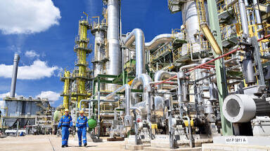 Avoiding the Blind spots for Oil & Gas/Petrochemical Process Control