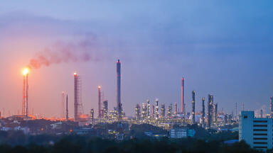 Climate-friendly flaring vent gas analysis to ensure complete combustion