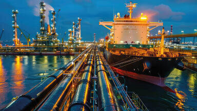 Recent Innovations In Marine Lubricant Technology that aid in Environmental Compliance