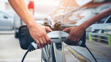Recent technological advances in lubricants and greases used in electric vehicles 