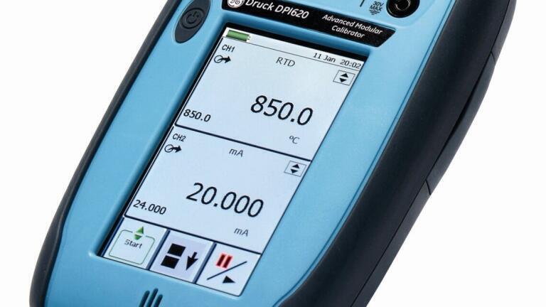 Communicator/Calibrator Achieves Intrinsically Safe Approval