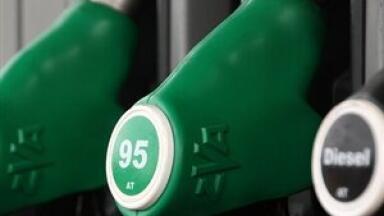 ASDA 'tries to lead oil industry pricing'