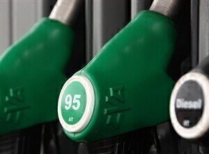 UK oil industry reverses downward pricing trend