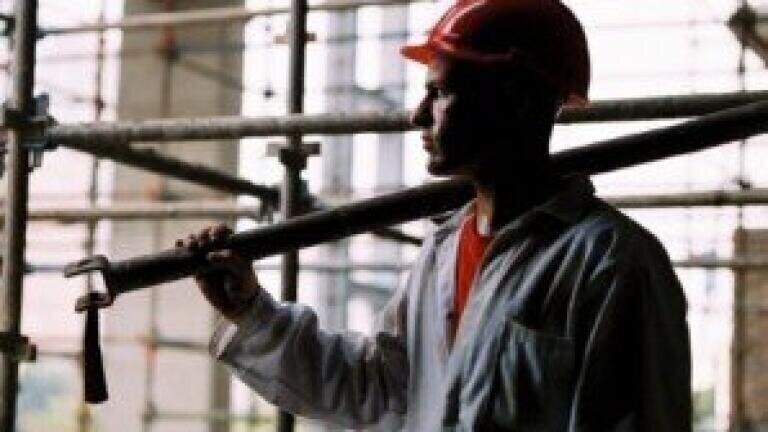 British industries 'should be making products to reduce emissions'