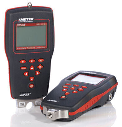 High Accuracy Pressure Calibrators with Intrinsically Safe Rating and LCD Backlighting