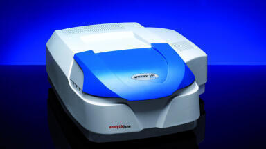 New double-beam photometer for petrochemistry!