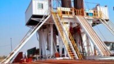 Chinese oil companies invest in overseas