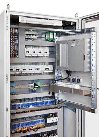 New Advanced Panel Mounted Heat-Tracing Control and Monitoring System