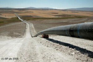 Iran increases gas flow with new pipeline