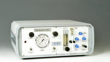 The Gas Station as a Work Space: Mobile Determination of the Water Content in Natural Gas Using the Karl Fischer Titrator Aqua 40.00    