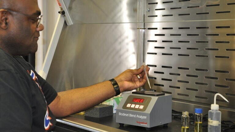Simplified Biodiesel Blend Measurements based on EN 14078 and ASTM D7371 Featured in New White Paper