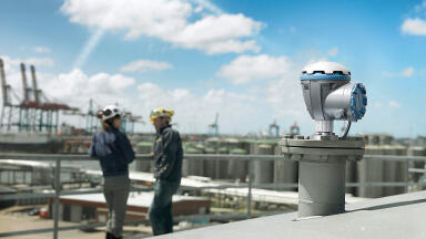 Tank Gauging System Integrated with Smart Wireless Technology