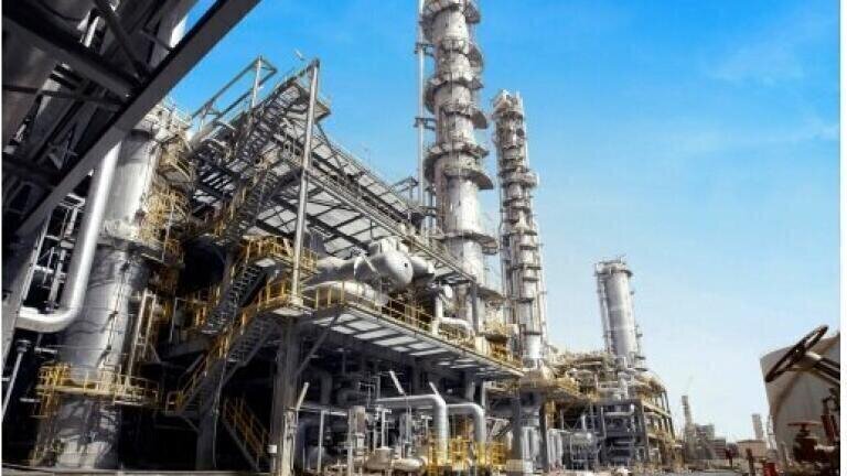 Analysis of Benzene, Toluene and Heavy Aromatics in Solvents