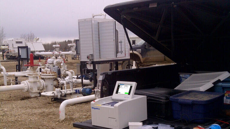 Low Cost Elemental Analyser with Smartphone Interface