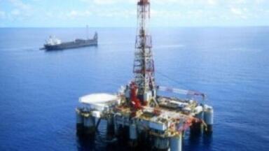 Shortage of skilled labour 'affecting personal safety in oil industry'