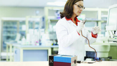 Integral Fibre Optic Probe Accessories for Handheld Raman Analysers