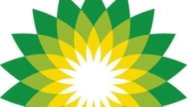 BP refinery glitch leaks oil into Lake Michigan
