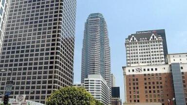 Oil spill floods LA streets