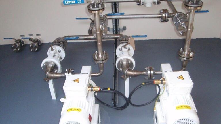 Pumps Handle the Pressure and Help to Inject Consistency into Additive Process
