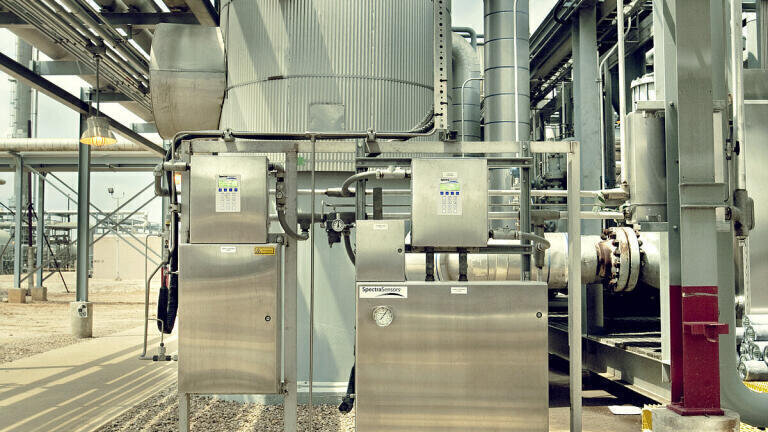 Gas Processing Plants Turn to TDL Technology for Control of Molecular Sieve Dehydration Beds