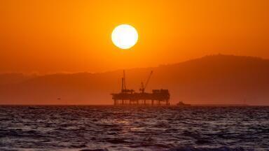 Which Country Has the Biggest Oil Barrel Reserve?