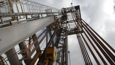 Labour Leadership Frontrunner Calls for a Stop to Shale Gas