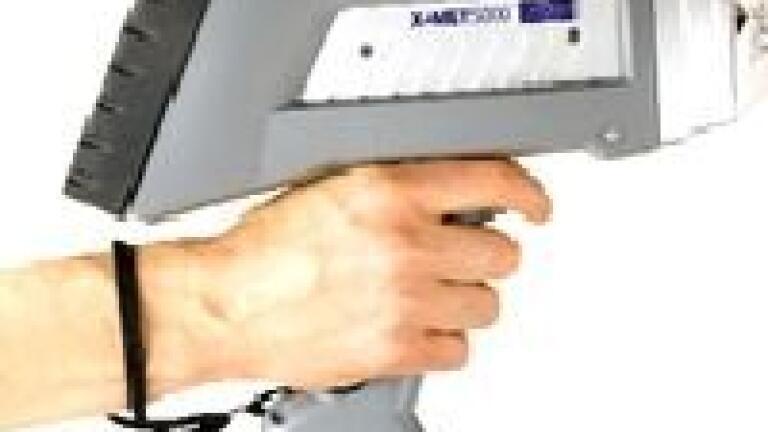 New Hand-held XRF Analyzer for Demanding Elemental Analysis Conditions