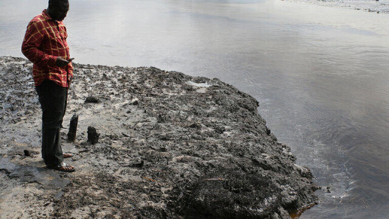 Is Shell Covering Up Niger Delta Oil Spill Clean Up Efforts?