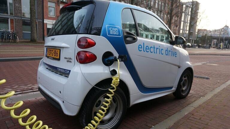 Norway Bans Gas Powered Cars in Pursuit of Fossil Fuel Free Future