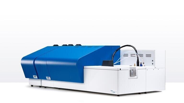 Trace Level Total Chlorine Analysis in Hydraulic Oils