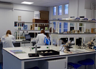 Vulcathene Helps Create State-of-the-Art Labs at the University of Chester