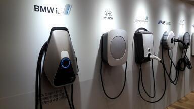 Will UK Petrol Stations Go Electric?