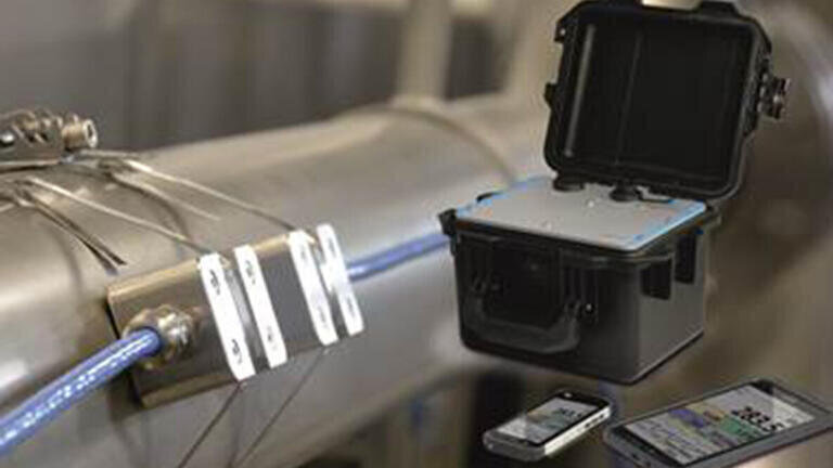 Self-sufficient and Contactless Flow Metering