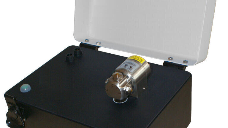MINISCAN IR LOG Offers the LOGical Solution for Condition Monitoring of Lubricants, Oils and Greases