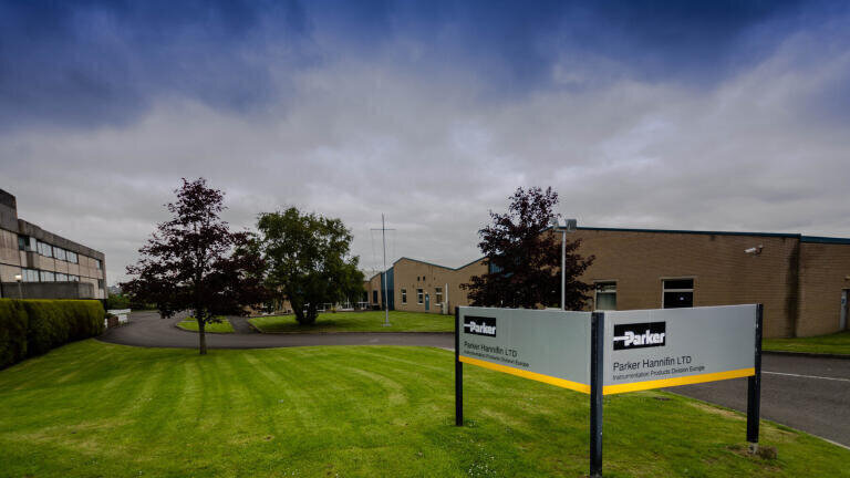 Parker Hannifin Signs EFA with Shell for Instrumentation Products