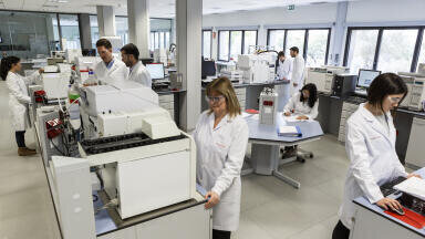 Users training meeting for polyolefin characterisation instrument users