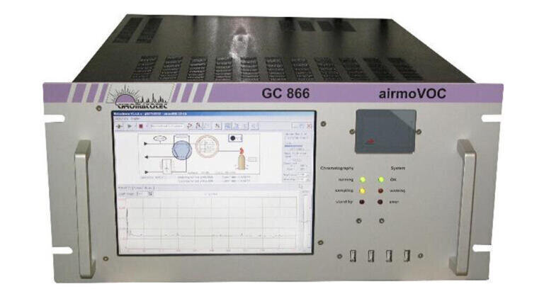 Volatile and semi volatile hydrocarbons measurement in ambient air near industrial area 