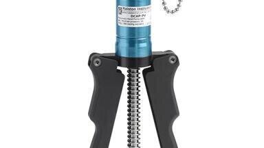 Hand pump makes pressure and vacuum calibration and testing faster