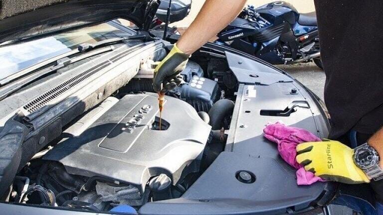 What Does Glycol Do to Engine Oil?