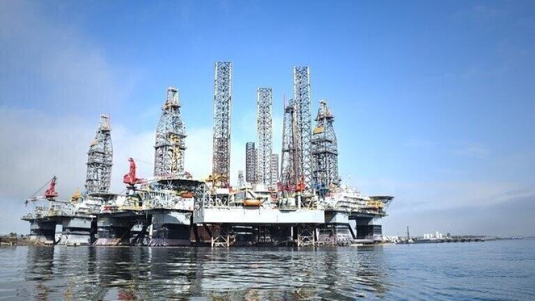 Why Has Aramco Halted Its $20 Billion Petrochemical Plant?