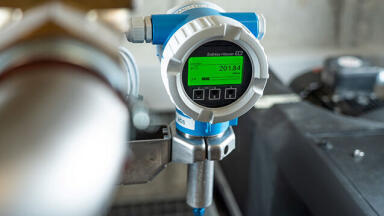 Next generation of pressure instruments provides advanced connectivity