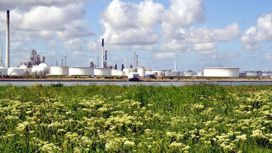 VSA, membrane and PSA technologies for carbon capture from hydrogen production on refinery SMRs