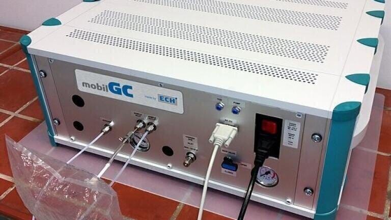 Using the ECH MobilGC portable gas chromatograph and LPG sampling box for onsite measurements according to ASTM D2163