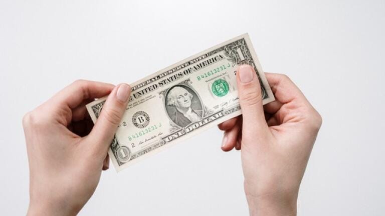 How Much Does a Gallon of Hydrogen Fuel Cost?