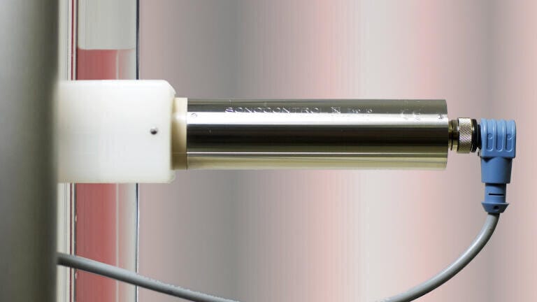 Non-intrusive Full/empty Limit Switch for Small Diameter Pipes
