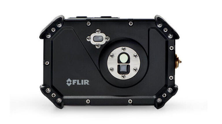New, compact thermal camera for hot and hazardous working zones