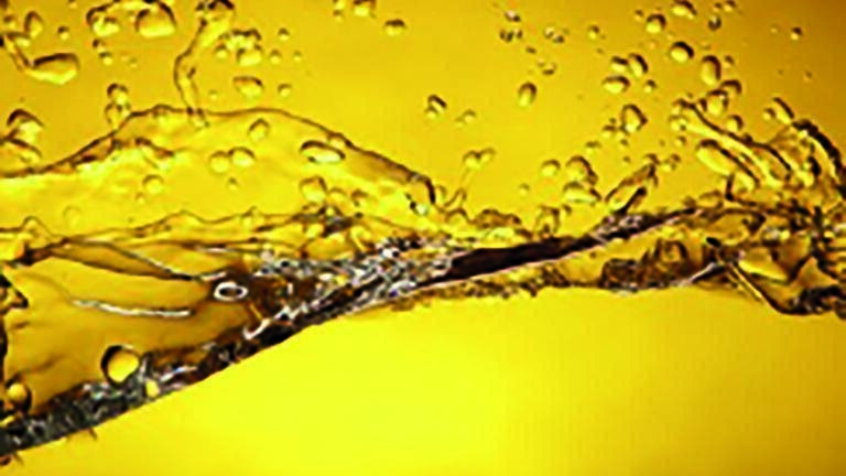 Dry Filterability of Lubricants