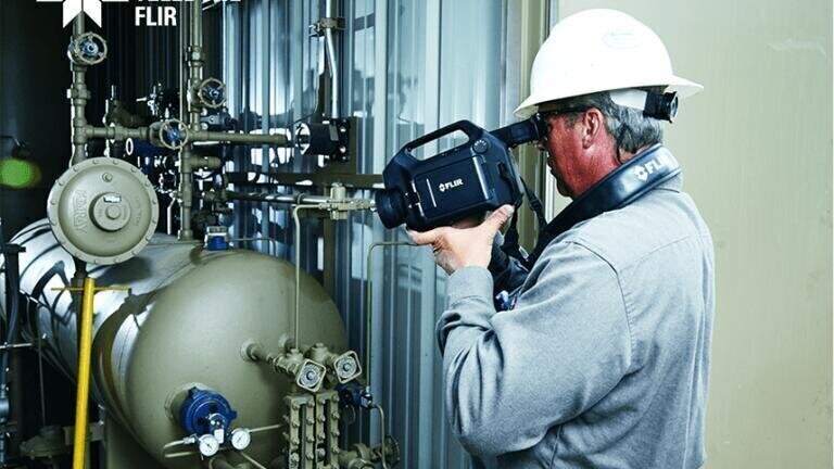 How is quantitative optical gas imaging an asset to the oil and gas related industries?