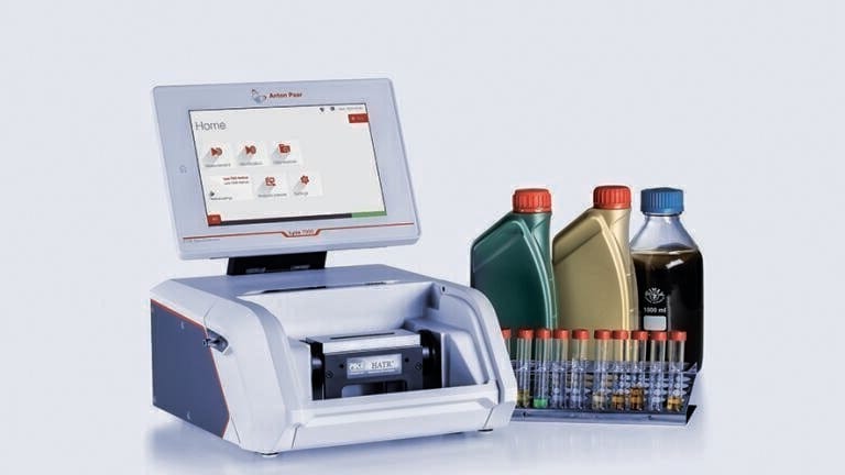Optimize Engine Vitality: Lyza 7000 at Your Service